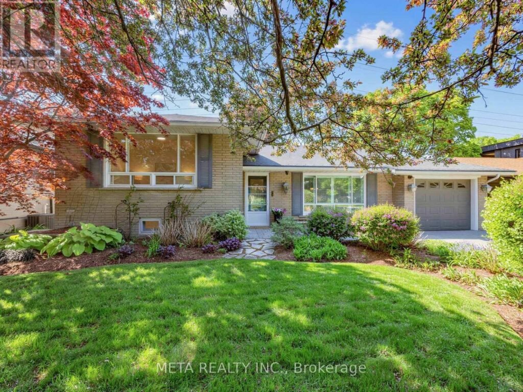 Colonel-Sanders-KFC-founder-former-Mississauga-home-1337-Melton-Drive-Lakeview