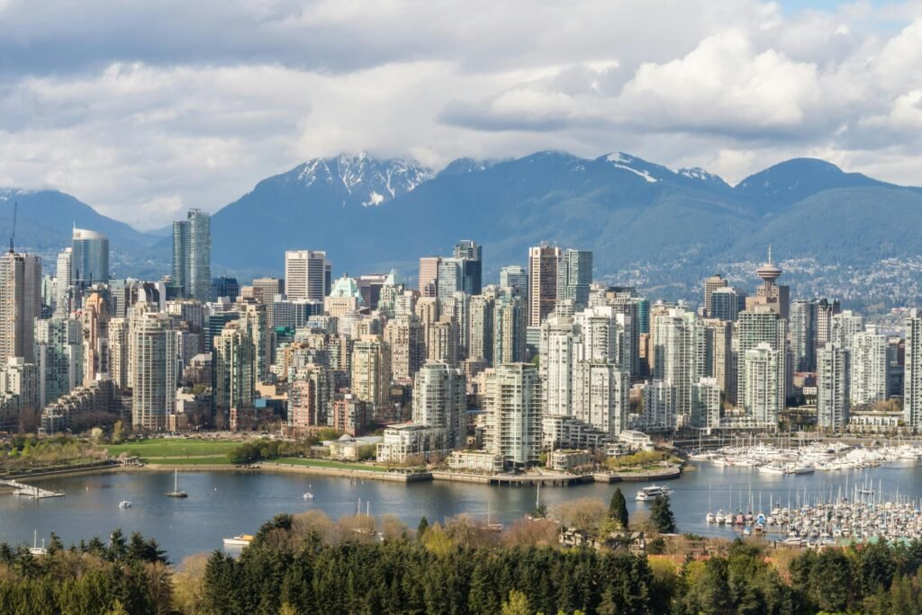 vancouver-skyline-condo-market-inventory-2026